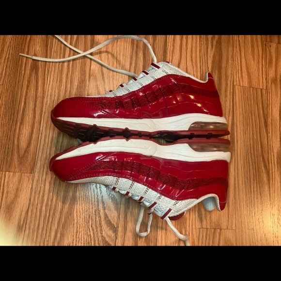 - Women’s Nike air max 95 zen 2006 Valentine’s Day - Picture 2 of 9
